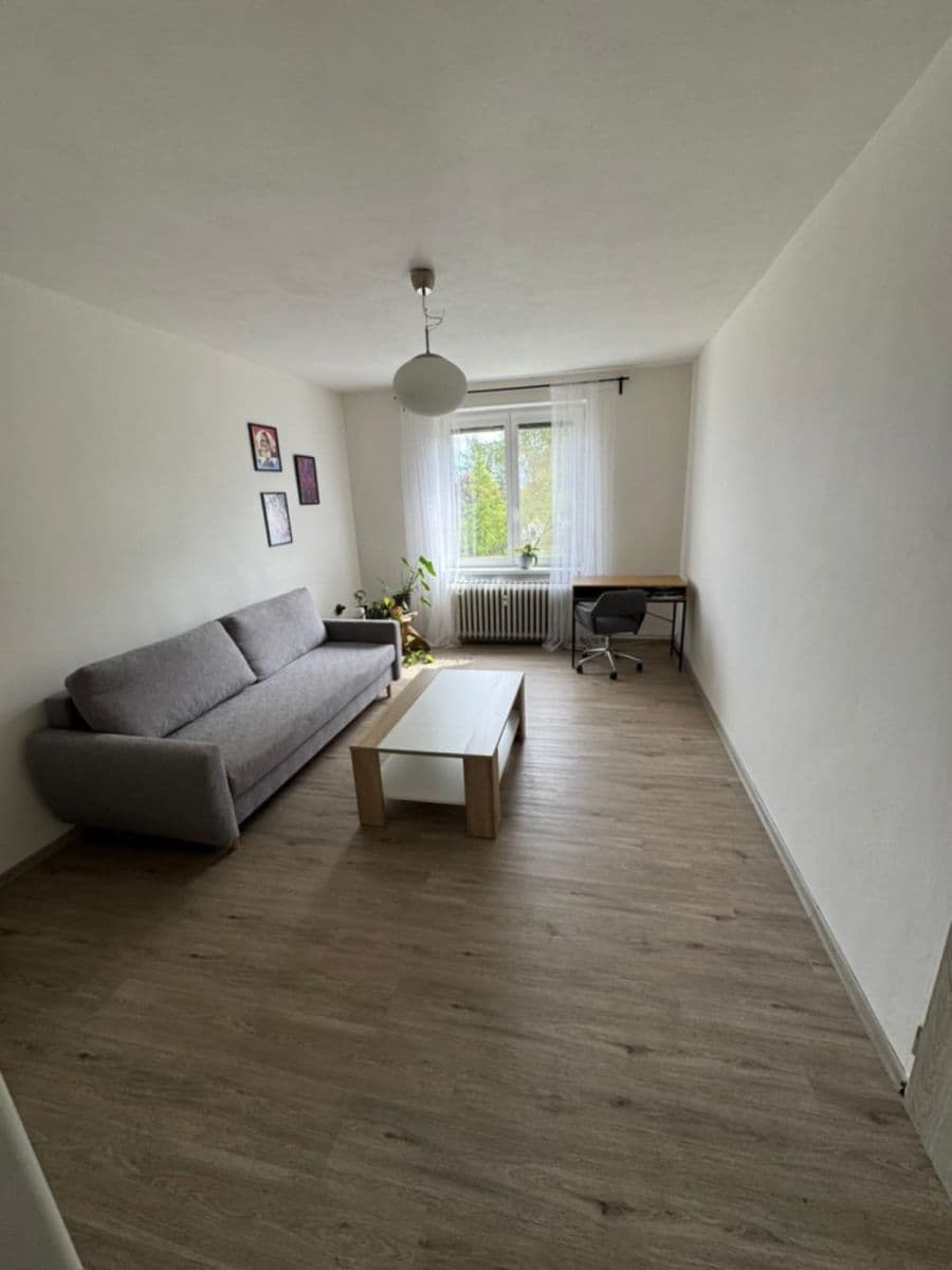 Prenájom bytu 2-izbový 55 m², Foerstrova, Olomouc, Olomoucký kraj Prenájom bytu 2-izbový 55 m², Foerstrova, Olomouc, Olomoucký kraj