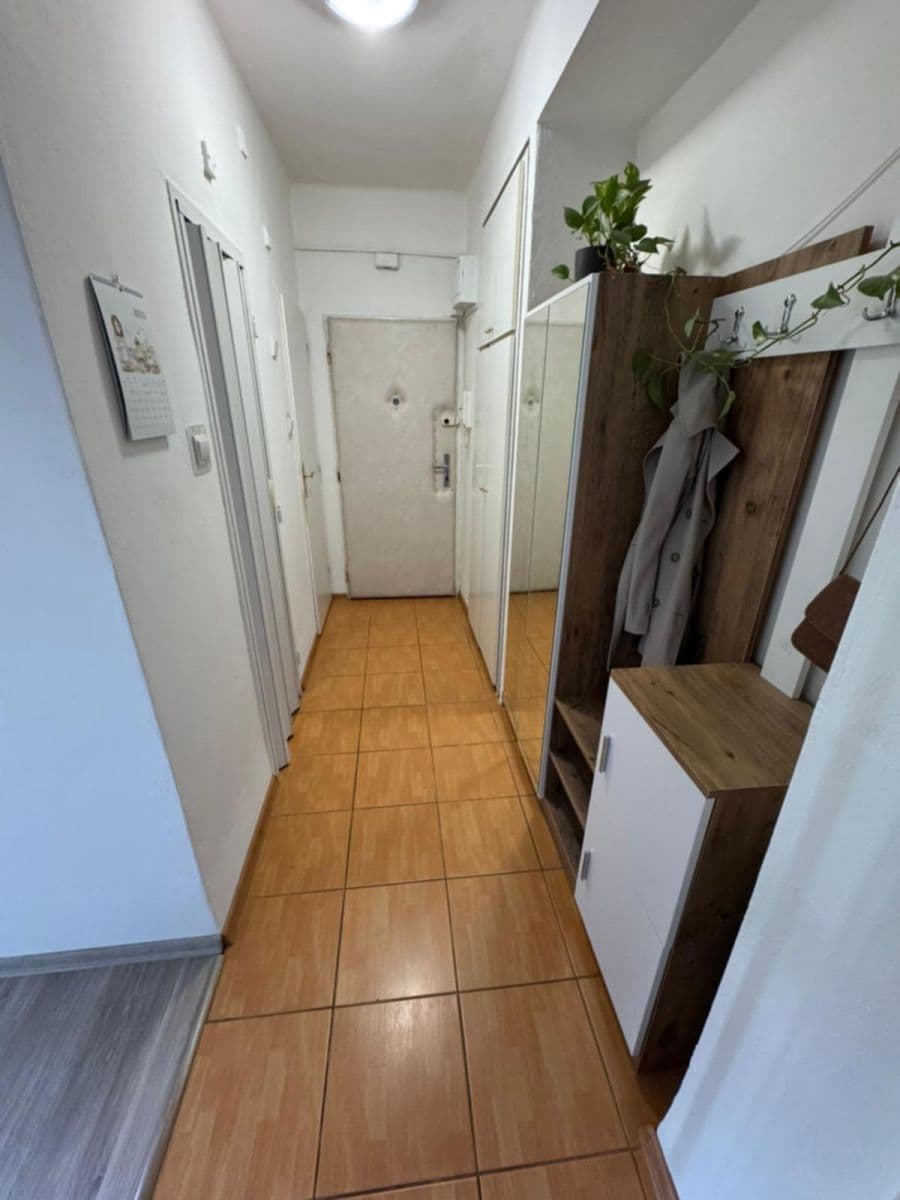 Prenájom bytu 2-izbový 55 m², Foerstrova, Olomouc, Olomoucký kraj Prenájom bytu 2-izbový 55 m², Foerstrova, Olomouc, Olomoucký kraj