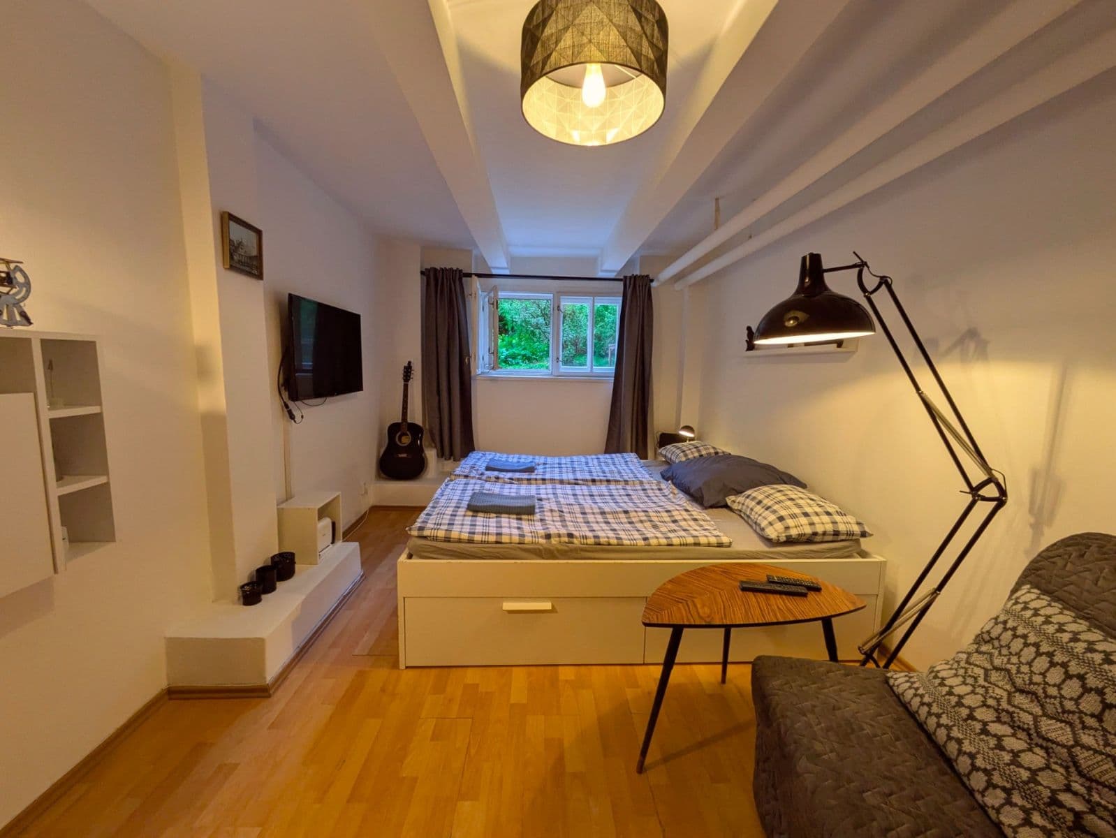 Prenájom bytu 1-izbový 30 m², Chocholouškova, Praha, Praha Prenájom bytu 1-izbový 30 m², Chocholouškova, Praha, Praha