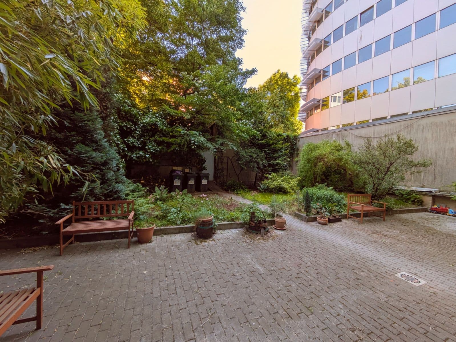 Prenájom bytu 1-izbový 30 m², Chocholouškova, Praha, Praha Prenájom bytu 1-izbový 30 m², Chocholouškova, Praha, Praha