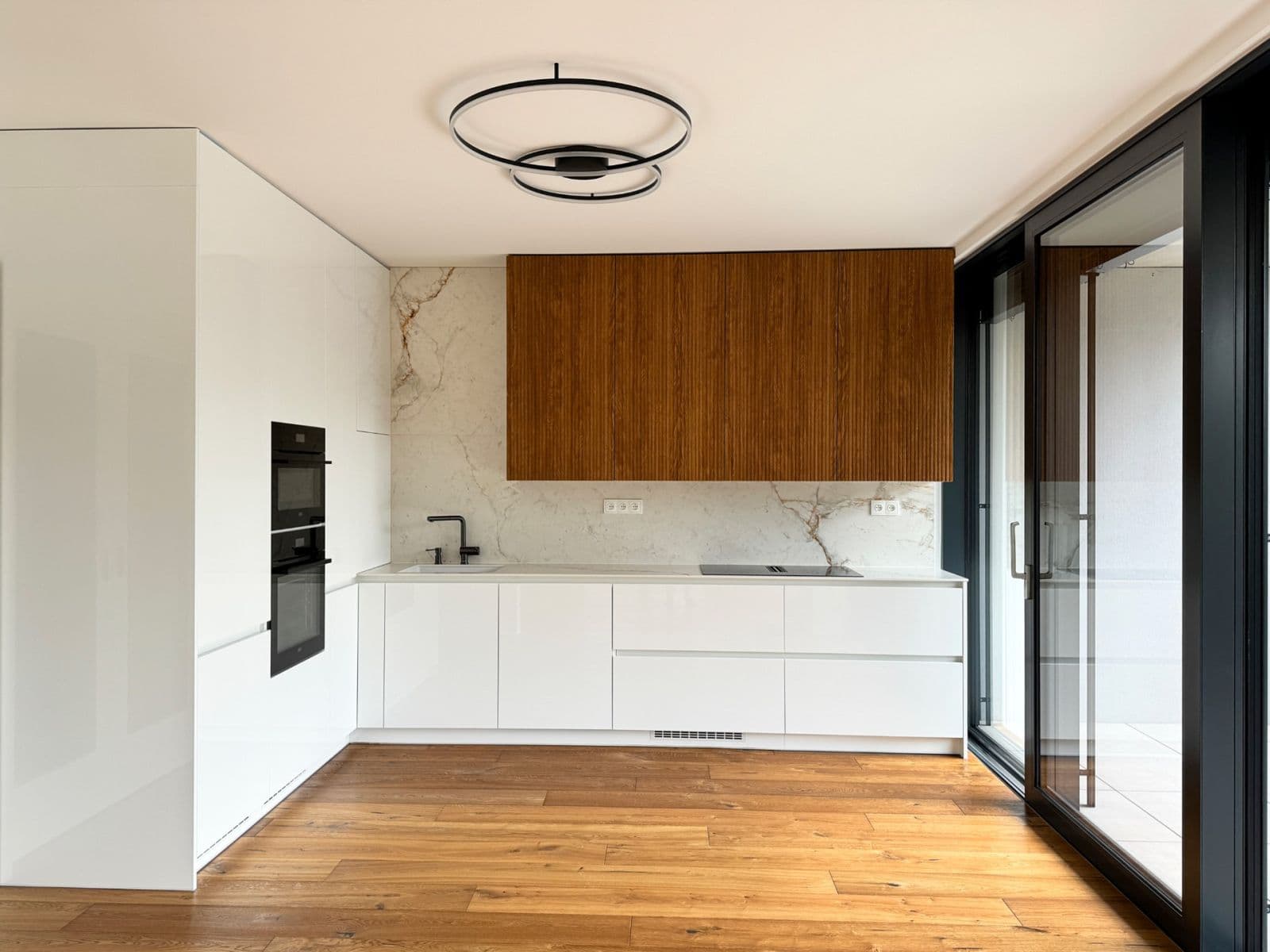 Prenájom bytu 3-izbový 91 m², Horní, Brno, Jihomoravský kraj Prenájom bytu 3-izbový 91 m², Horní, Brno, Jihomoravský kraj