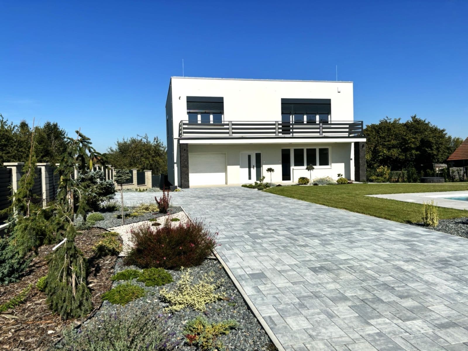 Prenájom domu 280 m², pozemek 900 m², Sulická, Sulice, Středočeský kraj Prenájom domu 280 m², pozemek 900 m², Sulická, Sulice, Středočeský kraj