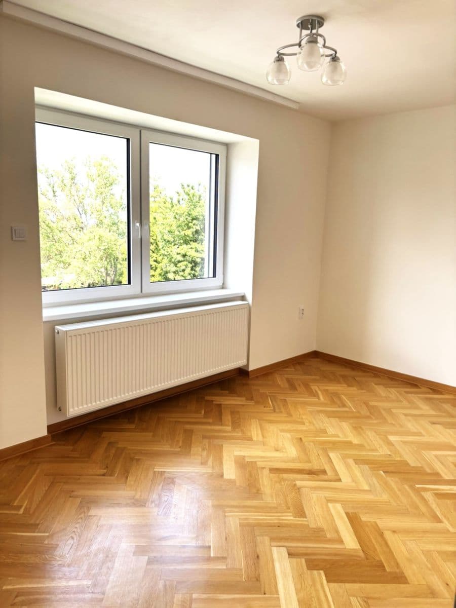 Prenájom domu 280 m², pozemek 900 m², Sulická, Sulice, Středočeský kraj Prenájom domu 280 m², pozemek 900 m², Sulická, Sulice, Středočeský kraj