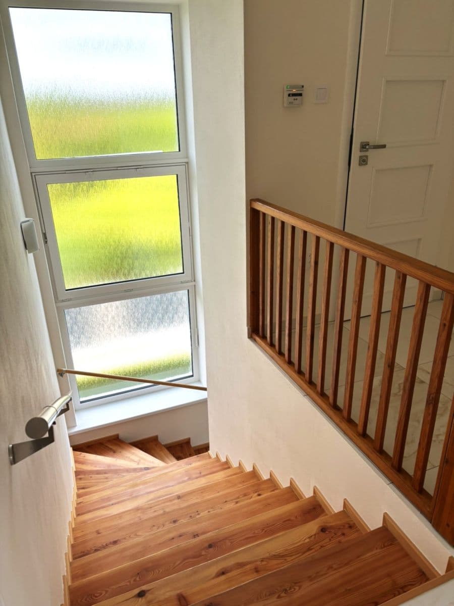 Prenájom domu 280 m², pozemek 900 m², Sulická, Sulice, Středočeský kraj Prenájom domu 280 m², pozemek 900 m², Sulická, Sulice, Středočeský kraj