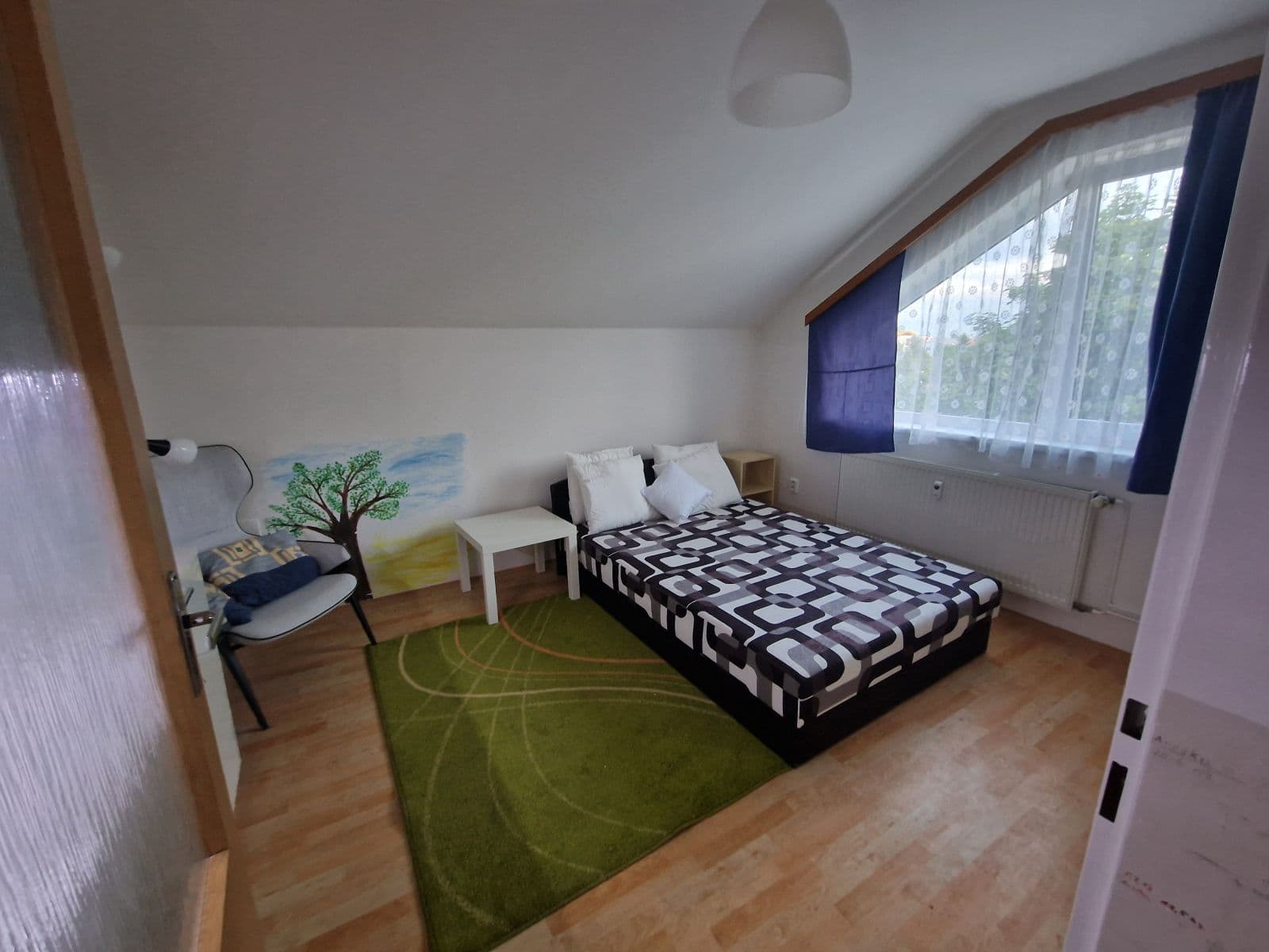 Prenájom bytu 43 m², Stará náves, Praha, Praha Prenájom bytu 43 m², Stará náves, Praha, Praha