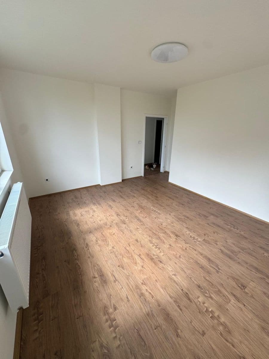 Prenájom bytu 2-izbový 60 m², Choťánky, Středočeský kraj Prenájom bytu 2-izbový 60 m², Choťánky, Středočeský kraj