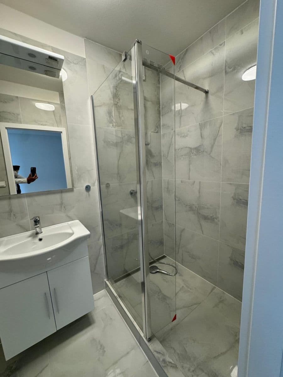 Prenájom bytu 2-izbový 60 m², Choťánky, Středočeský kraj Prenájom bytu 2-izbový 60 m², Choťánky, Středočeský kraj