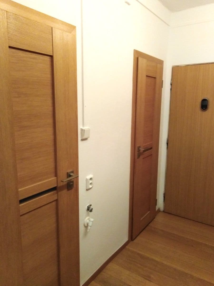 Prenájom bytu 3-izbový 68 m², Kaštanová, Olomouc, Olomoucký kraj Prenájom bytu 3-izbový 68 m², Kaštanová, Olomouc, Olomoucký kraj