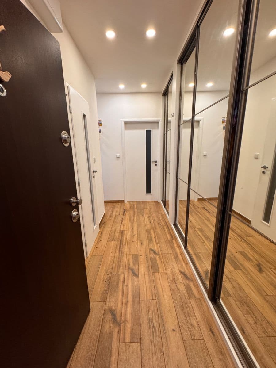 Prenájom bytu 2-izbový 51 m², Hiršlova, Praha, Praha Prenájom bytu 2-izbový 51 m², Hiršlova, Praha, Praha