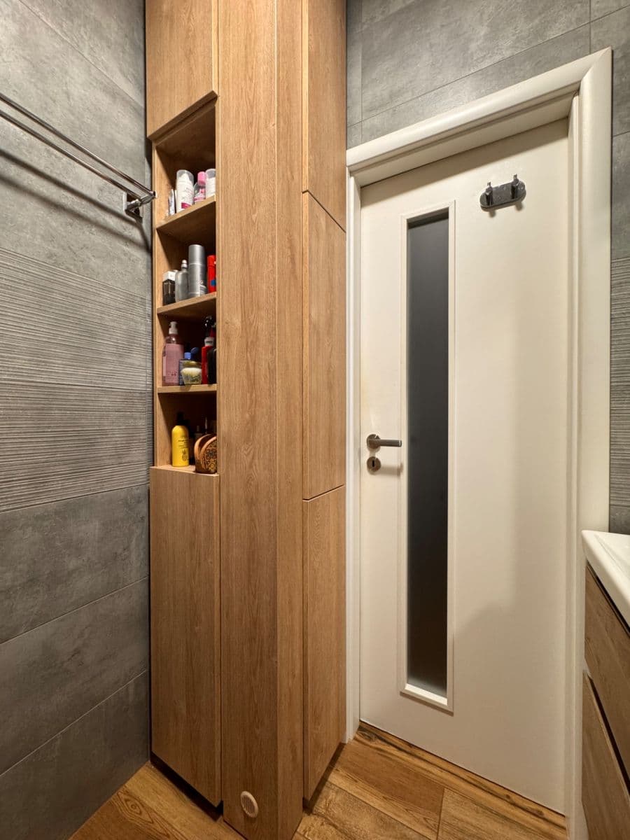 Prenájom bytu 2-izbový 51 m², Hiršlova, Praha, Praha Prenájom bytu 2-izbový 51 m², Hiršlova, Praha, Praha
