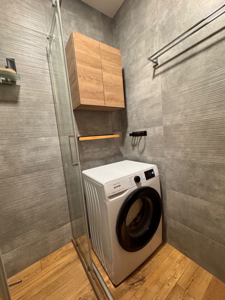 Prenájom bytu 2-izbový 51 m², Hiršlova, Praha, Praha Prenájom bytu 2-izbový 51 m², Hiršlova, Praha, Praha