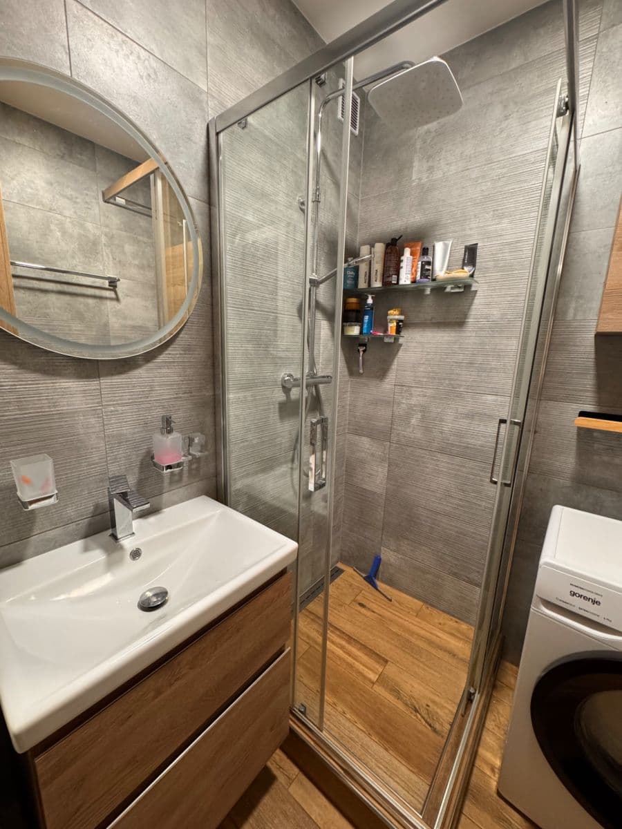 Prenájom bytu 2-izbový 51 m², Hiršlova, Praha, Praha Prenájom bytu 2-izbový 51 m², Hiršlova, Praha, Praha