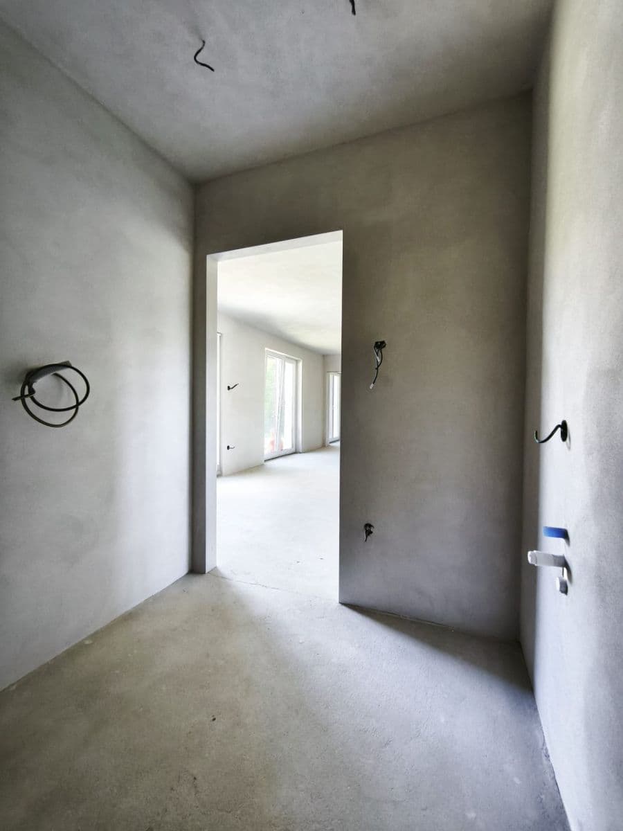 Predaj domu 140 m², pozemek 620 m², Ružomberok, Žilinský kraj Predaj domu 140 m², pozemek 620 m², Ružomberok, Žilinský kraj