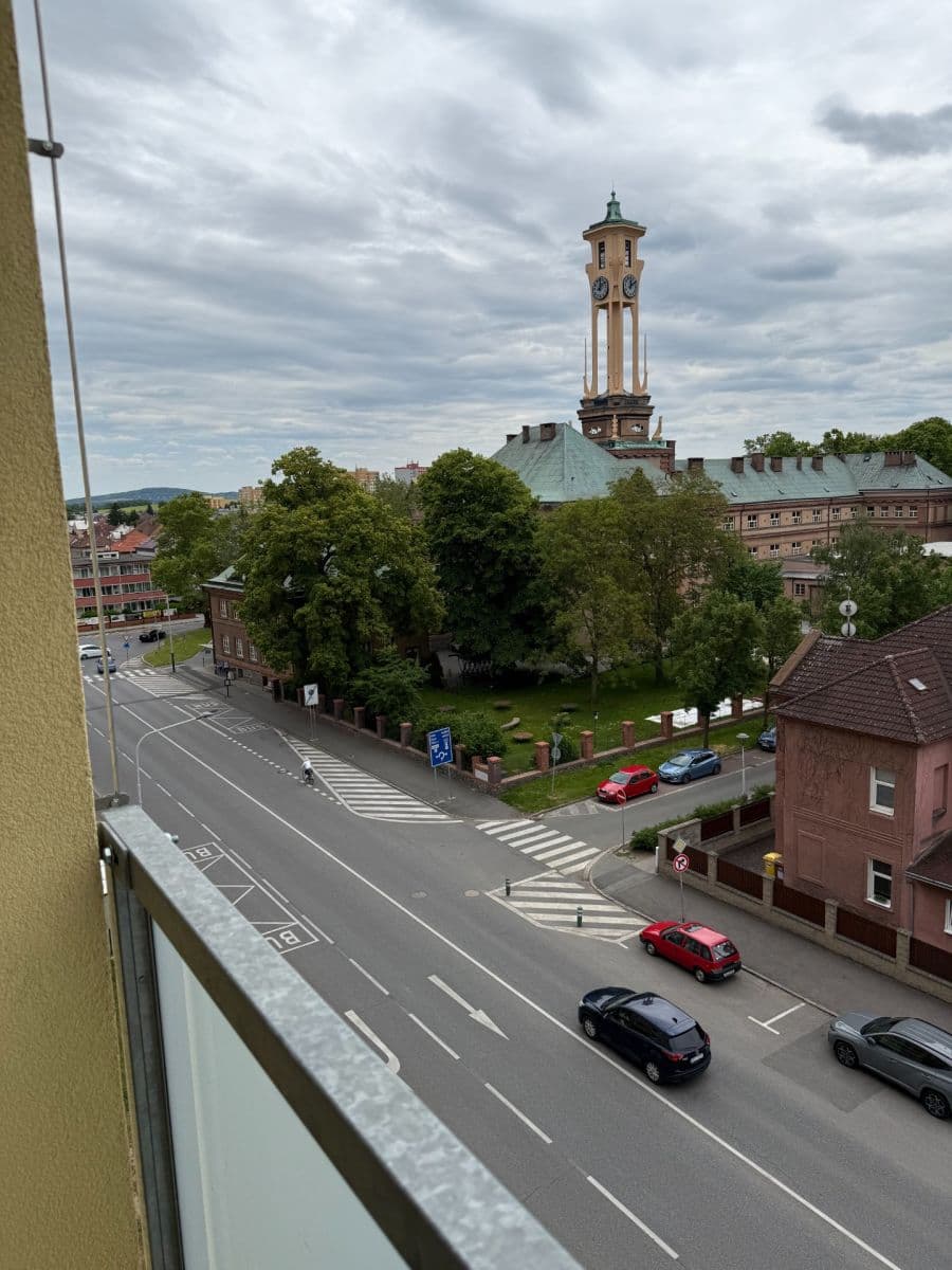 Prenájom bytu 3-izbový 60 m², Nerudova, Kolín, Středočeský kraj Prenájom bytu 3-izbový 60 m², Nerudova, Kolín, Středočeský kraj