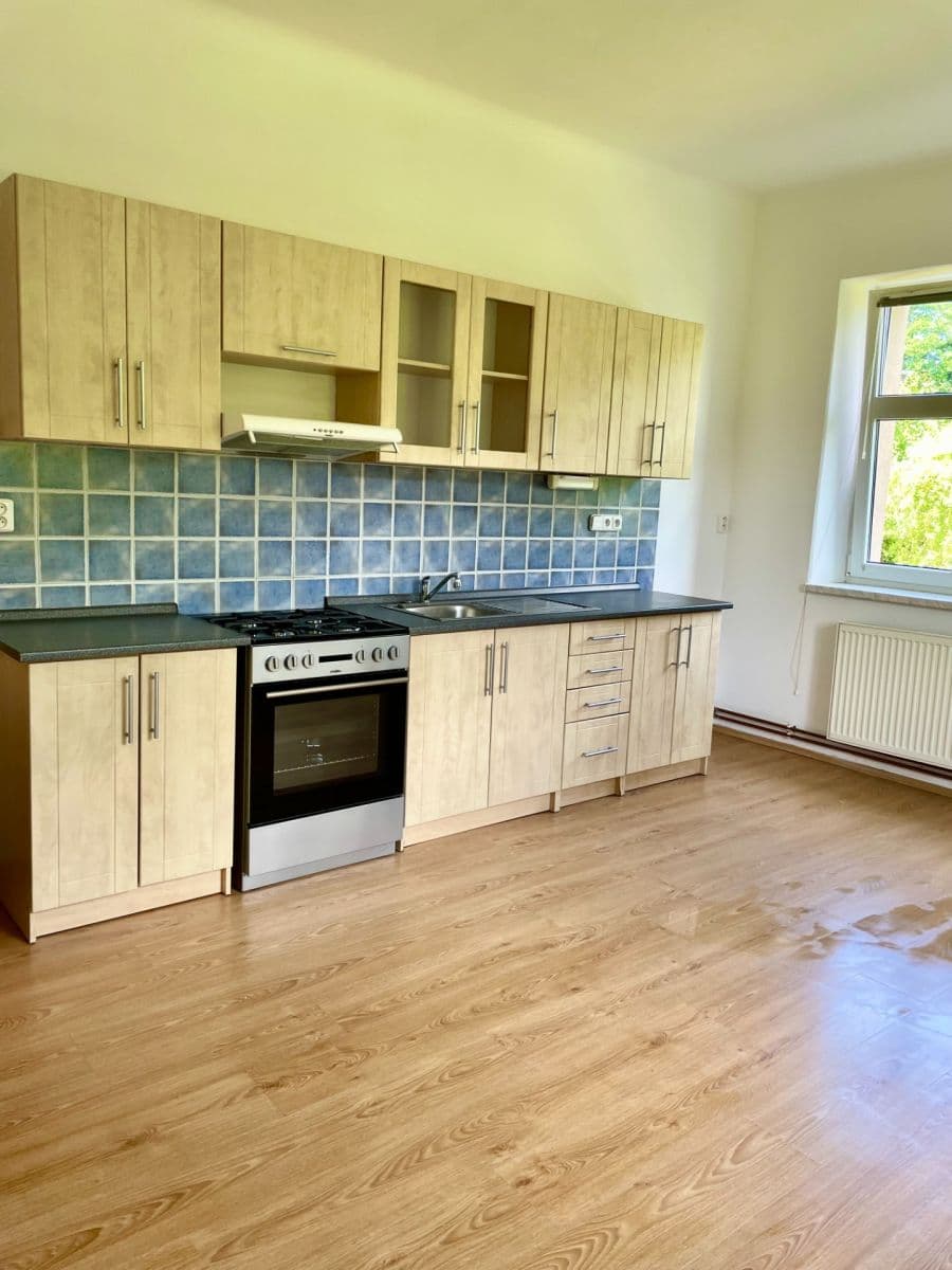 Prenájom bytu 2-izbový 45 m², Svatoplukova, Liberec, Liberecký kraj Prenájom bytu 2-izbový 45 m², Svatoplukova, Liberec, Liberecký kraj