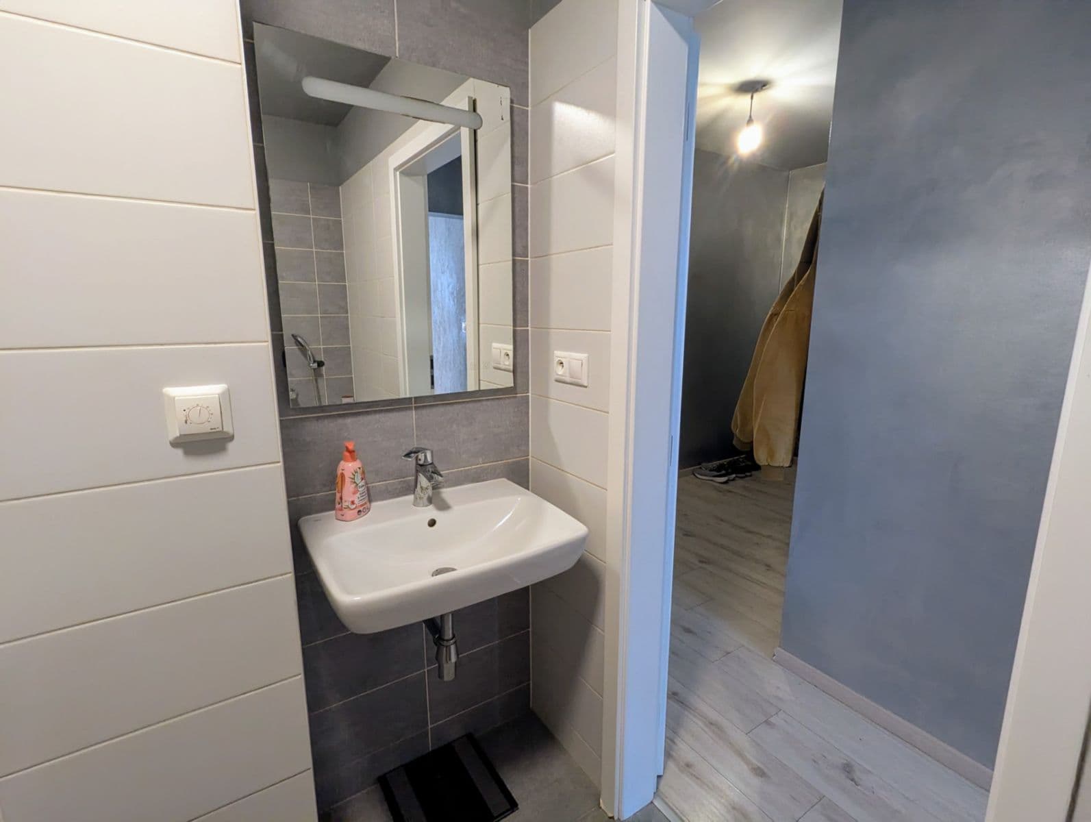 Prenájom bytu 1-izbový 52 m², Uzbecká, Podunajské Biskupice, Bratislavský kraj Prenájom bytu 1-izbový 52 m², Uzbecká, Podunajské Biskupice, Bratislavský kraj