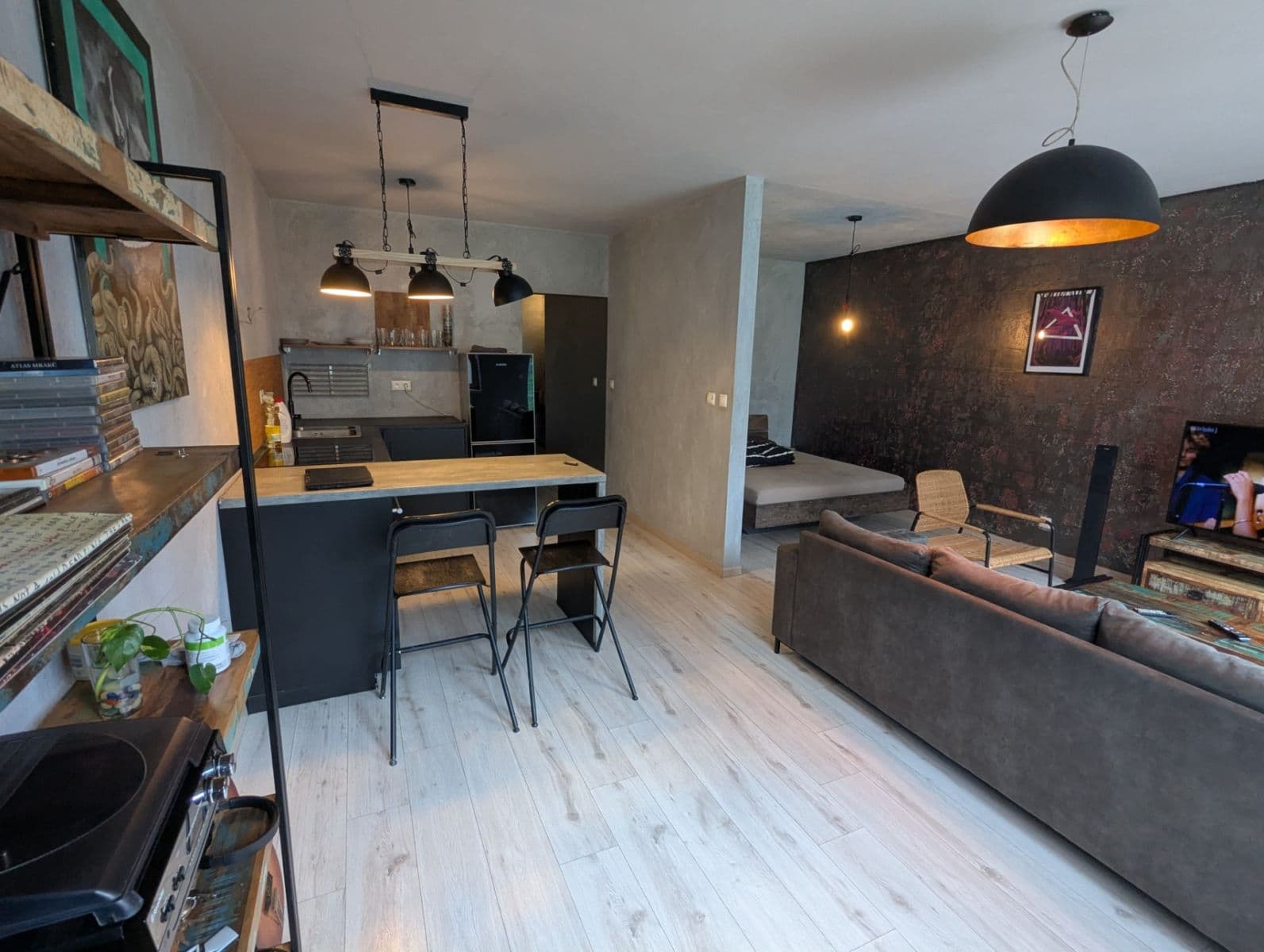 Prenájom bytu 1-izbový 52 m², Uzbecká, Podunajské Biskupice, Bratislavský kraj Prenájom bytu 1-izbový 52 m², Uzbecká, Podunajské Biskupice, Bratislavský kraj