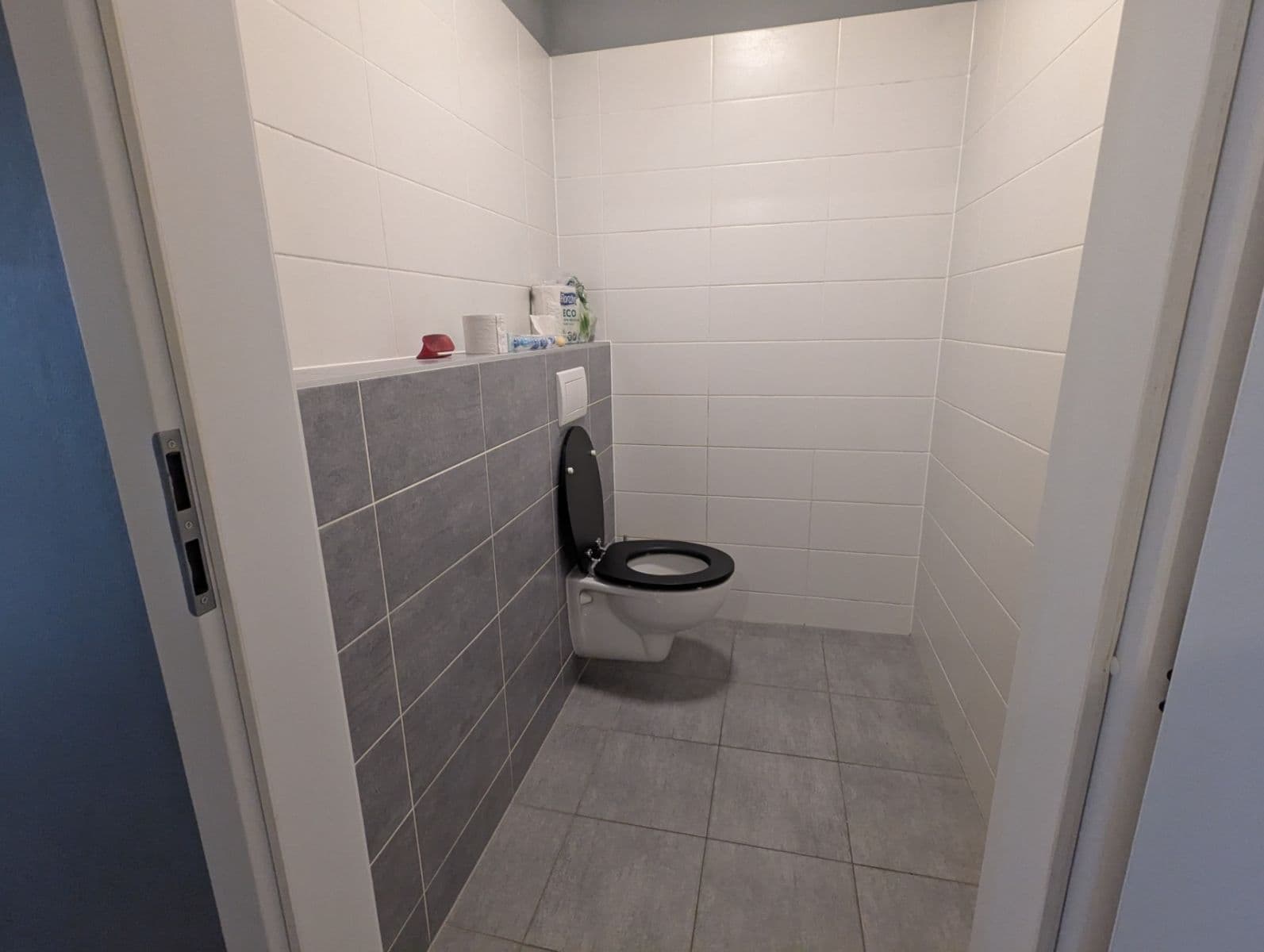 Prenájom bytu 1-izbový 52 m², Uzbecká, Podunajské Biskupice, Bratislavský kraj Prenájom bytu 1-izbový 52 m², Uzbecká, Podunajské Biskupice, Bratislavský kraj