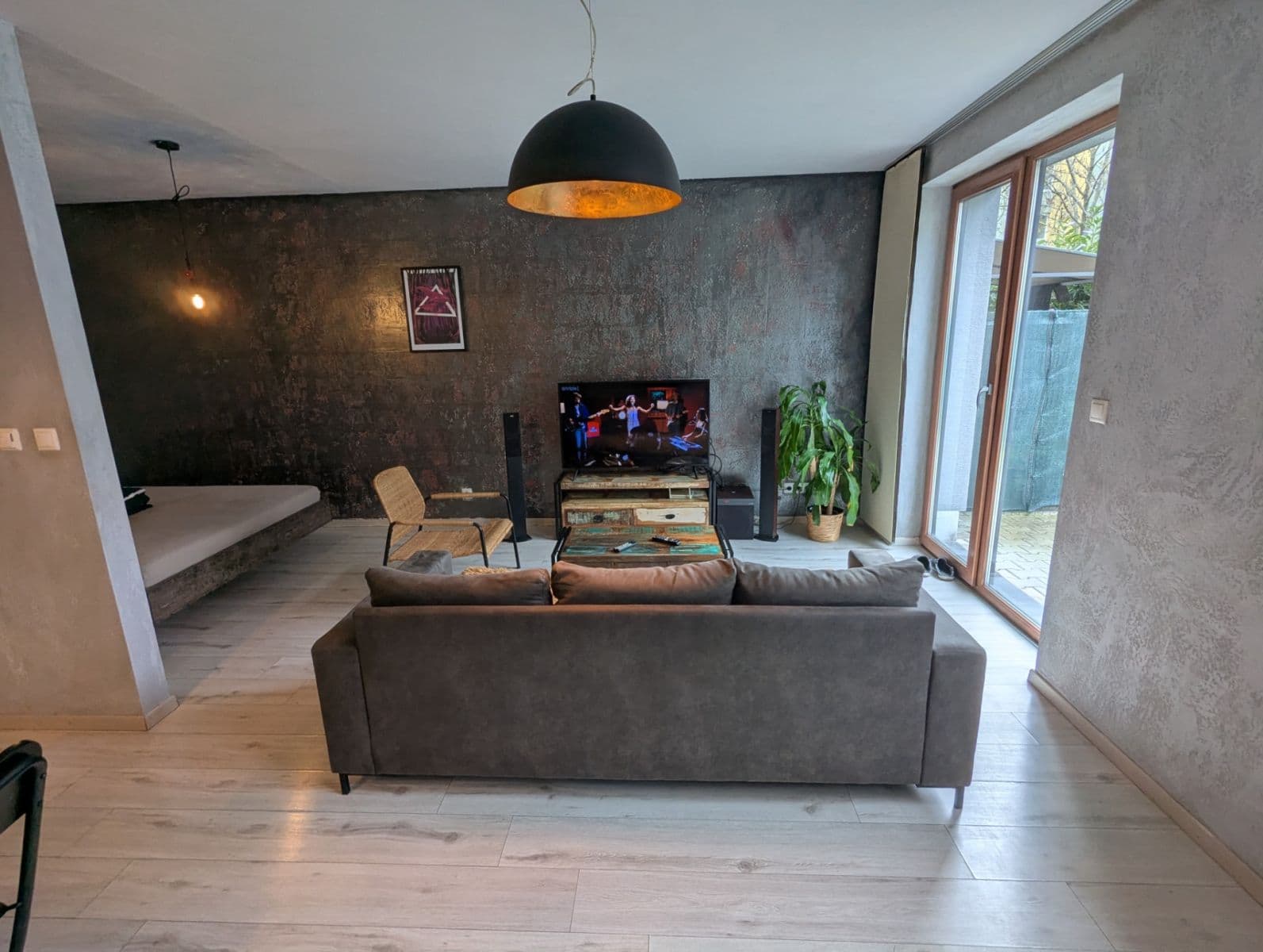 Prenájom bytu 1-izbový 52 m², Uzbecká, Podunajské Biskupice, Bratislavský kraj Prenájom bytu 1-izbový 52 m², Uzbecká, Podunajské Biskupice, Bratislavský kraj