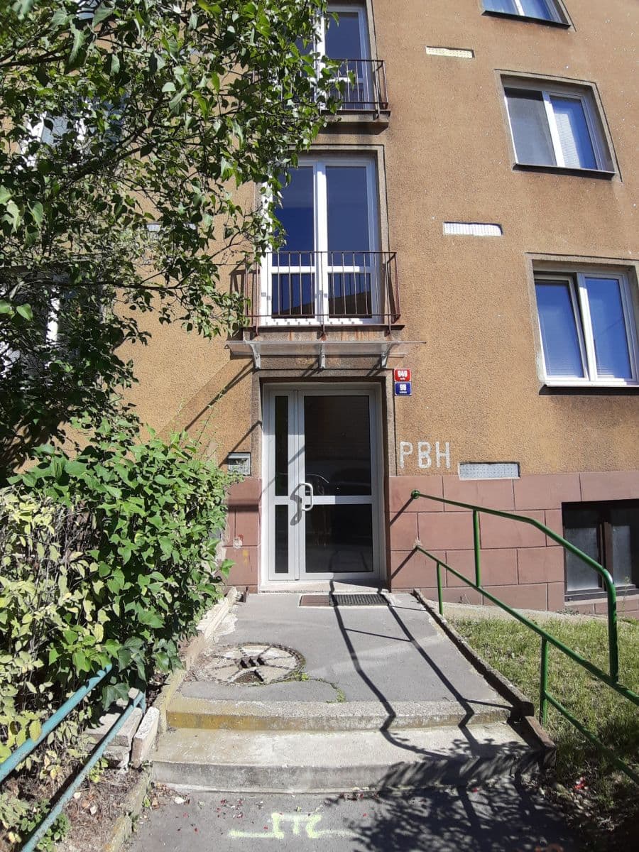 Prenájom bytu 2-izbový 58 m², Klíšská, Ústí nad Labem, Ústecký kraj Prenájom bytu 2-izbový 58 m², Klíšská, Ústí nad Labem, Ústecký kraj