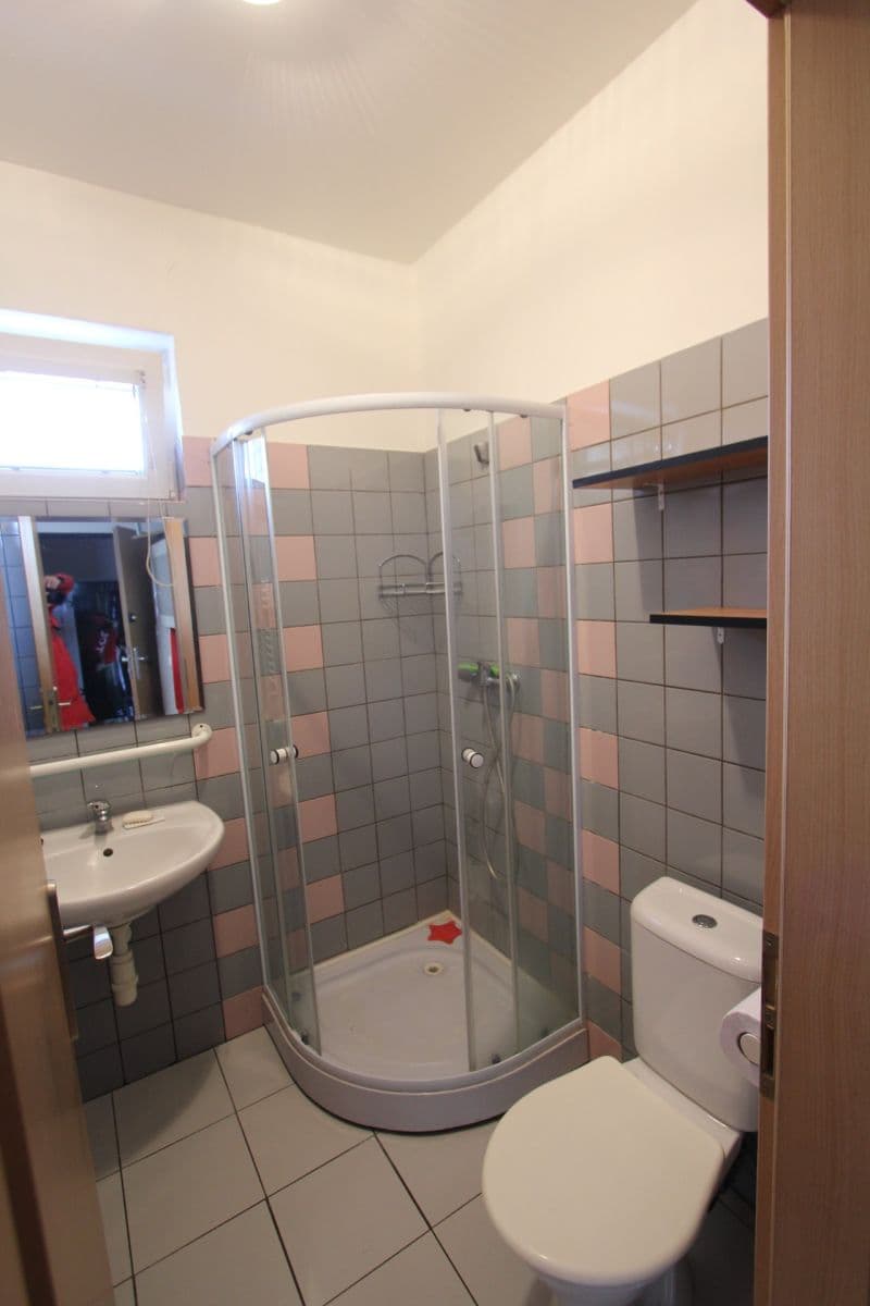 Predaj domu 700 m², pozemek 800 m², Mladoboleslavská, Praha, Praha Predaj domu 700 m², pozemek 800 m², Mladoboleslavská, Praha, Praha