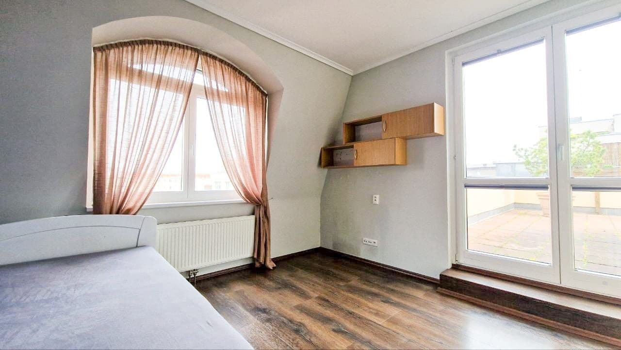 Prenájom bytu 4-izbový 204 m², U Zvonařky, Praha, Praha Prenájom bytu 4-izbový 204 m², U Zvonařky, Praha, Praha