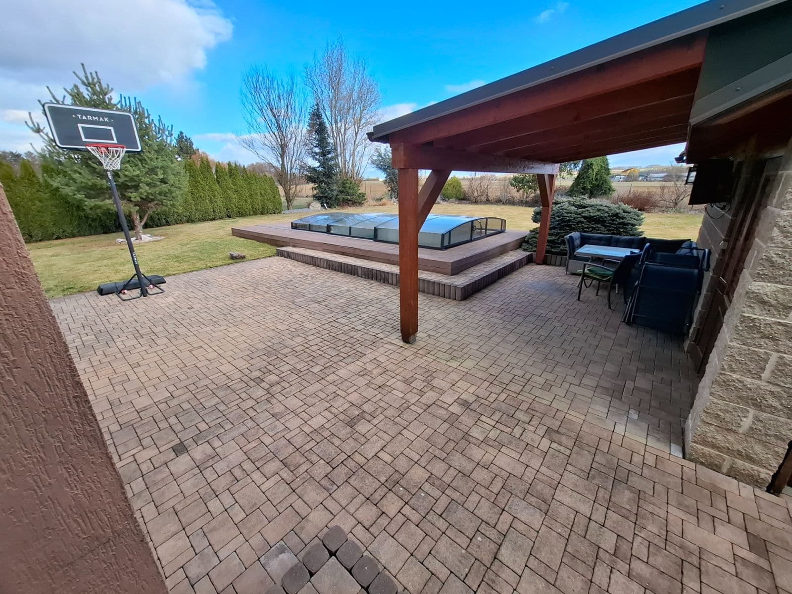 Predaj domu 290 m², pozemek 979 m², Modletice, Středočeský kraj Predaj domu 290 m², pozemek 979 m², Modletice, Středočeský kraj