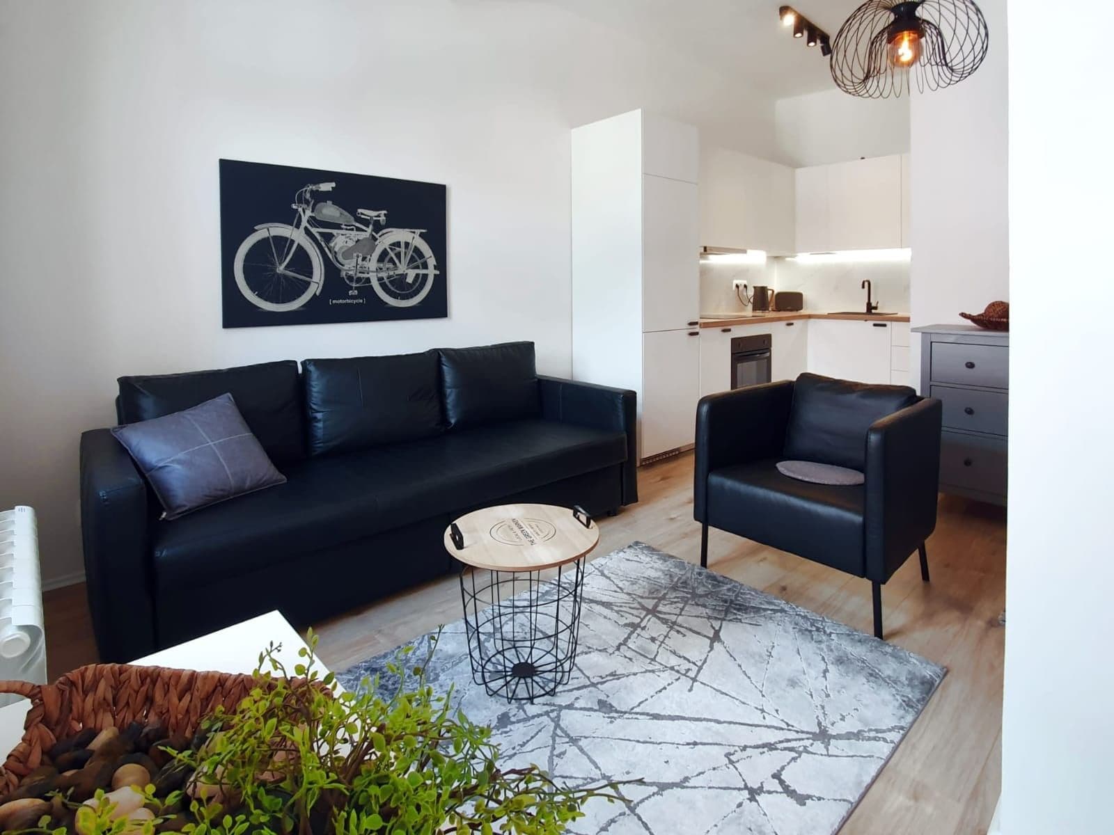 Prenájom bytu 1-izbový 30 m², Holubova, Praha, Praha Prenájom bytu 1-izbový 30 m², Holubova, Praha, Praha