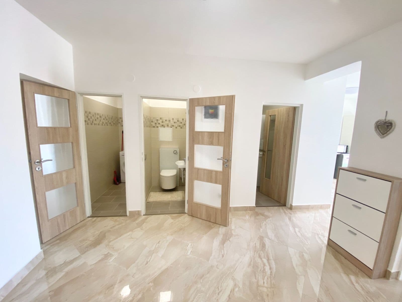 Prenájom bytu 3-izbový 100 m², Böhmova, Brno, Jihomoravský kraj Prenájom bytu 3-izbový 100 m², Böhmova, Brno, Jihomoravský kraj
