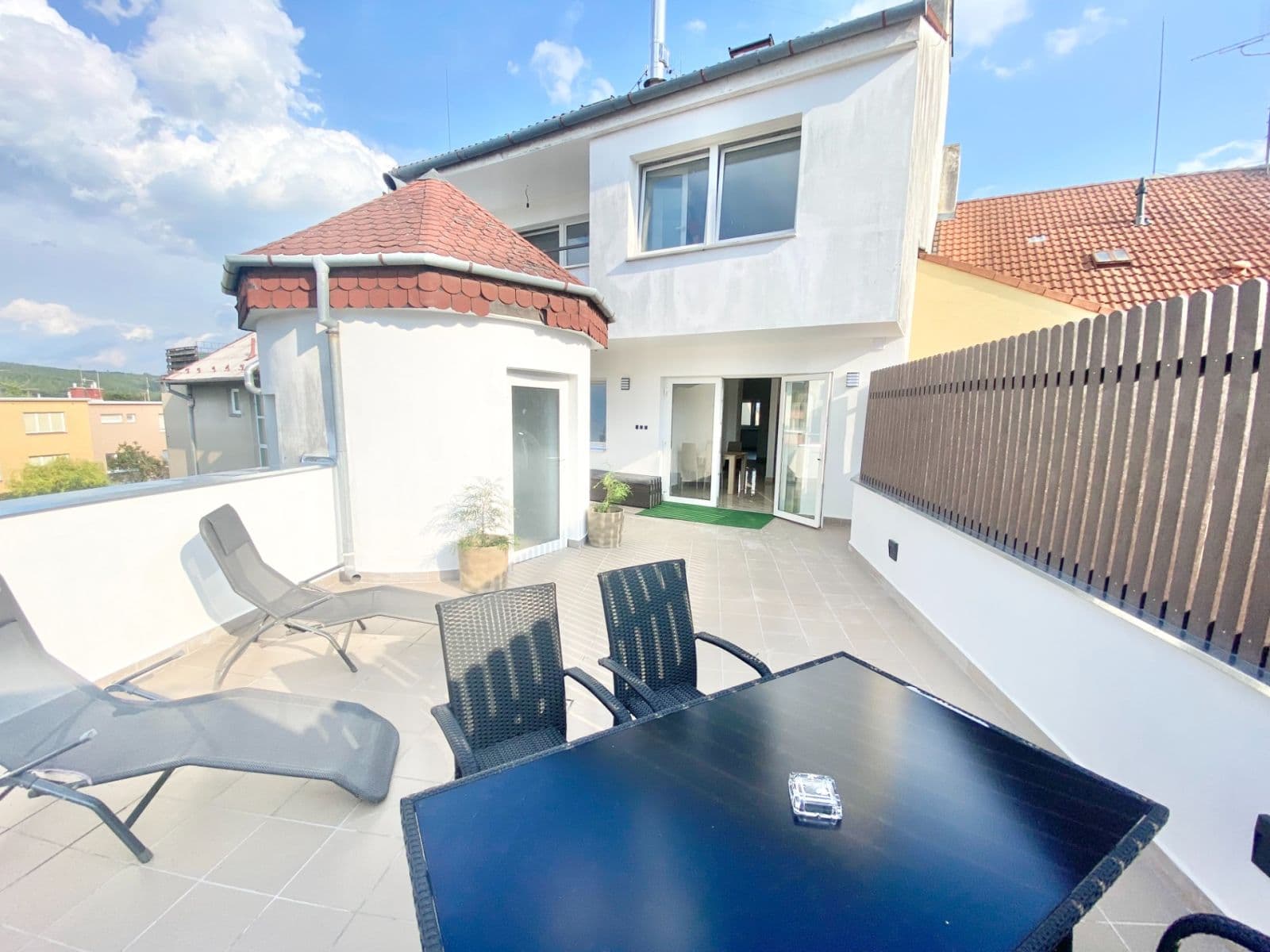 Prenájom bytu 3-izbový 100 m², Böhmova, Brno, Jihomoravský kraj Prenájom bytu 3-izbový 100 m², Böhmova, Brno, Jihomoravský kraj