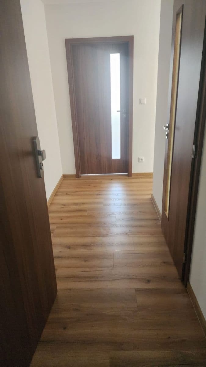 Prenájom bytu 2-izbový 40 m², Milínská, Příbram, Středočeský kraj Prenájom bytu 2-izbový 40 m², Milínská, Příbram, Středočeský kraj
