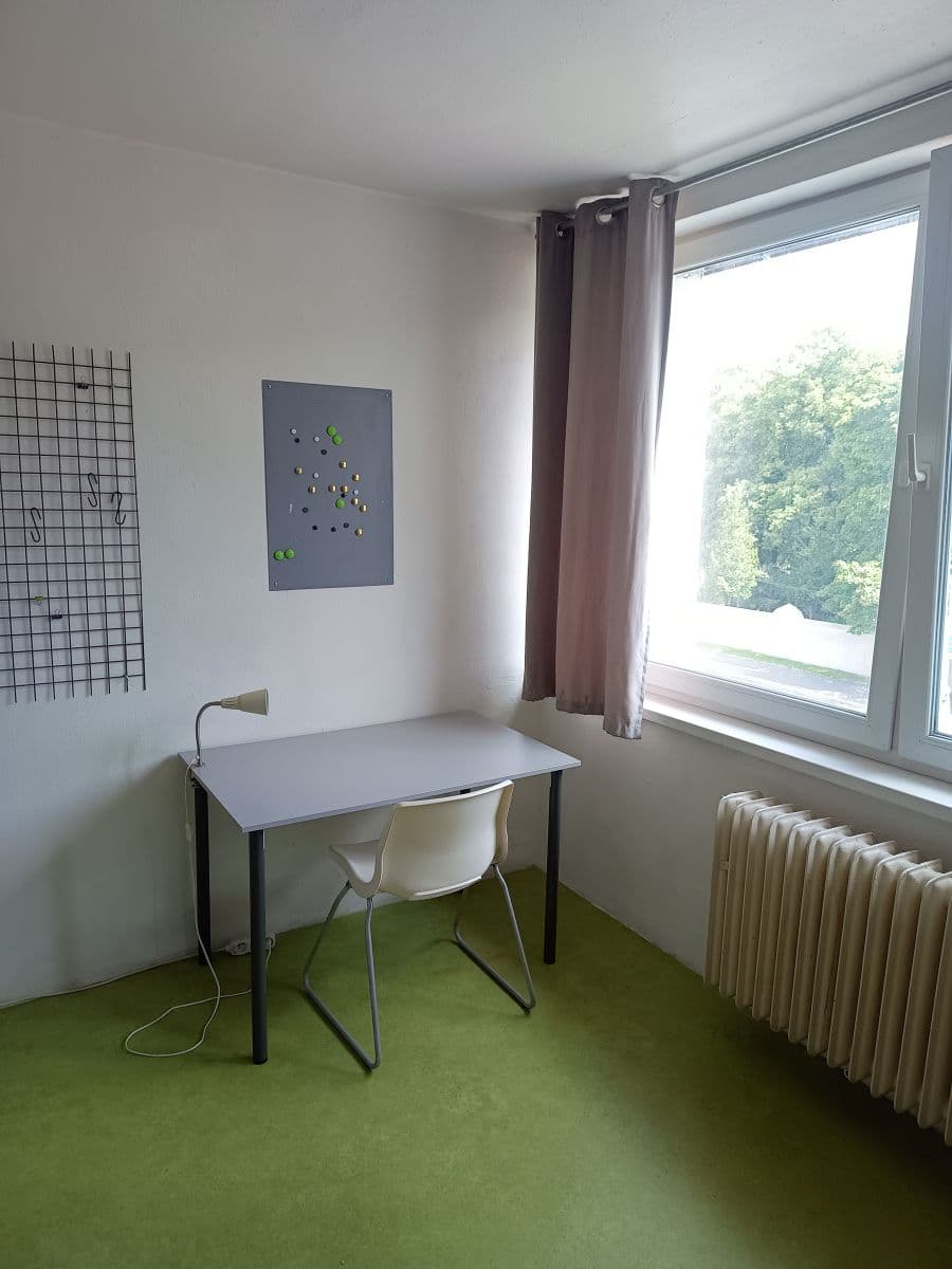 Prenájom bytu 19 m², Ďáblická, Praha, Praha Prenájom bytu 19 m², Ďáblická, Praha, Praha