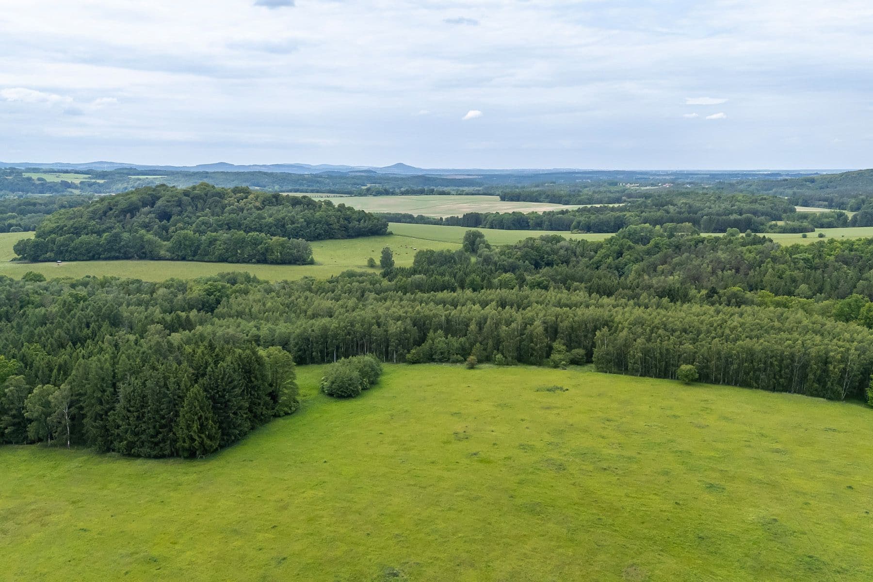 Predaj pozemku 33.624 m², Předlánce, Višňová, Liberecký kraj Predaj pozemku 33.624 m², Předlánce, Višňová, Liberecký kraj