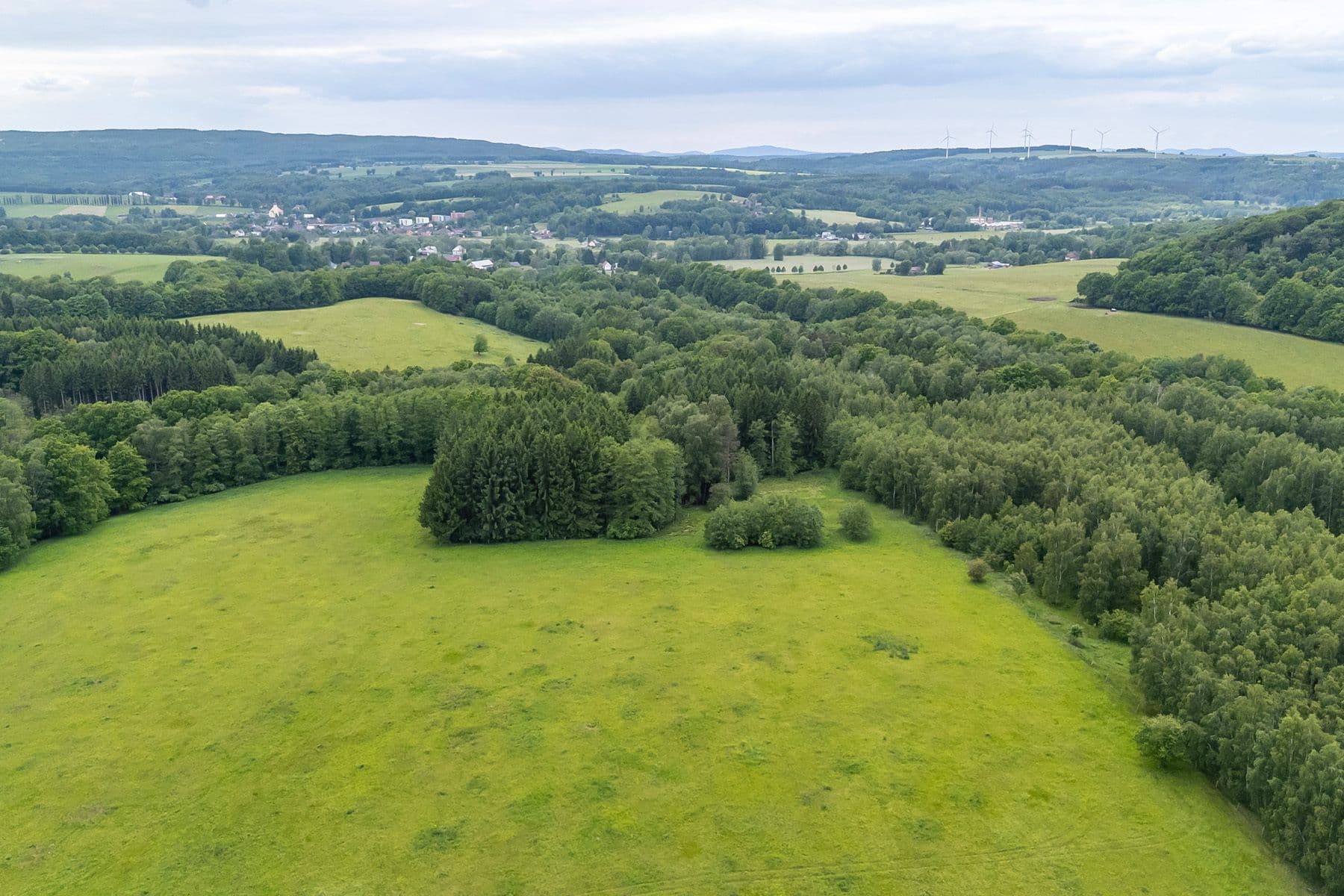 Predaj pozemku 53.442 m², Višňová, Liberecký kraj Predaj pozemku 53.442 m², Višňová, Liberecký kraj