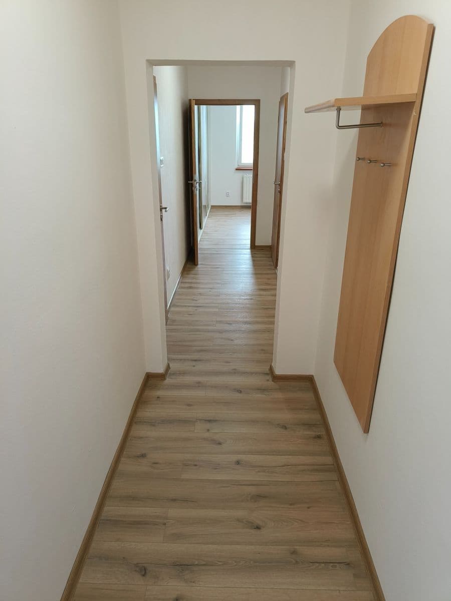 Prenájom bytu 3-izbový 70 m², Kmochova, Olomouc, Olomoucký kraj Prenájom bytu 3-izbový 70 m², Kmochova, Olomouc, Olomoucký kraj