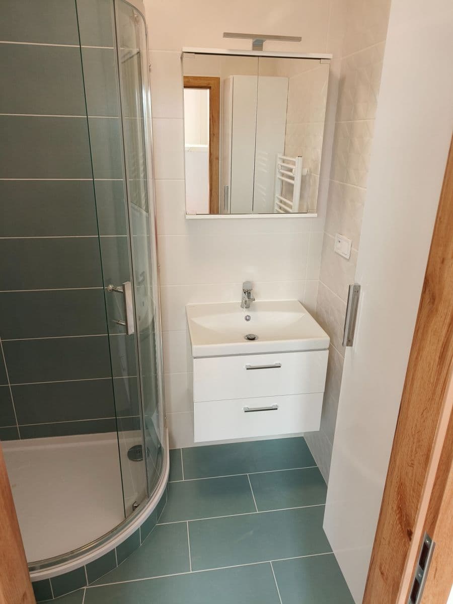 Prenájom bytu 3-izbový 70 m², Kmochova, Olomouc, Olomoucký kraj Prenájom bytu 3-izbový 70 m², Kmochova, Olomouc, Olomoucký kraj