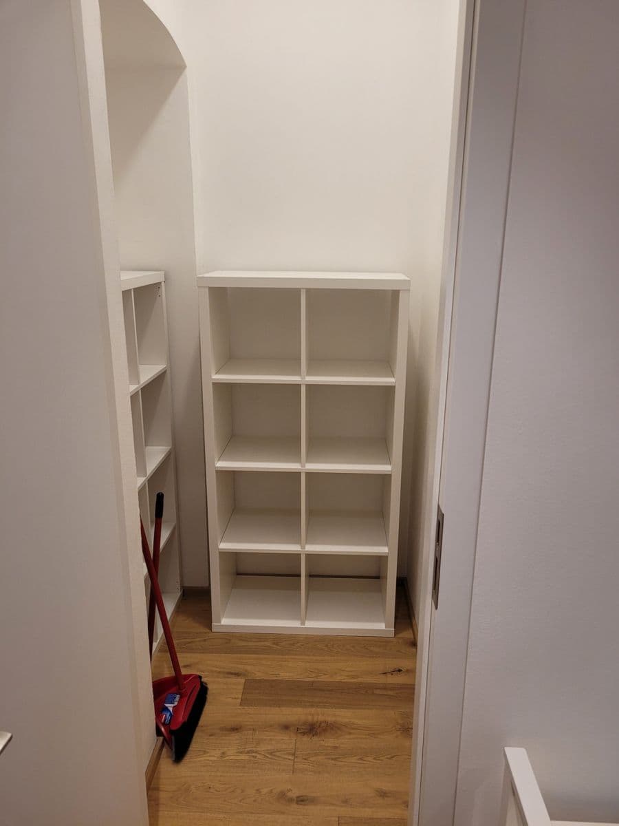 Prenájom bytu 4-izbový 99 m², Drtinova, Praha, Praha Prenájom bytu 4-izbový 99 m², Drtinova, Praha, Praha