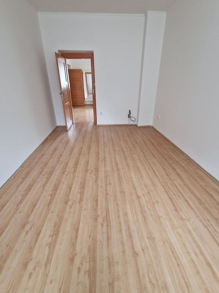 Prenájom bytu 2-izbový 55 m², Na Úvoze, Zruč nad Sázavou, Středočeský kraj Prenájom bytu 2-izbový 55 m², Na Úvoze, Zruč nad Sázavou, Středočeský kraj