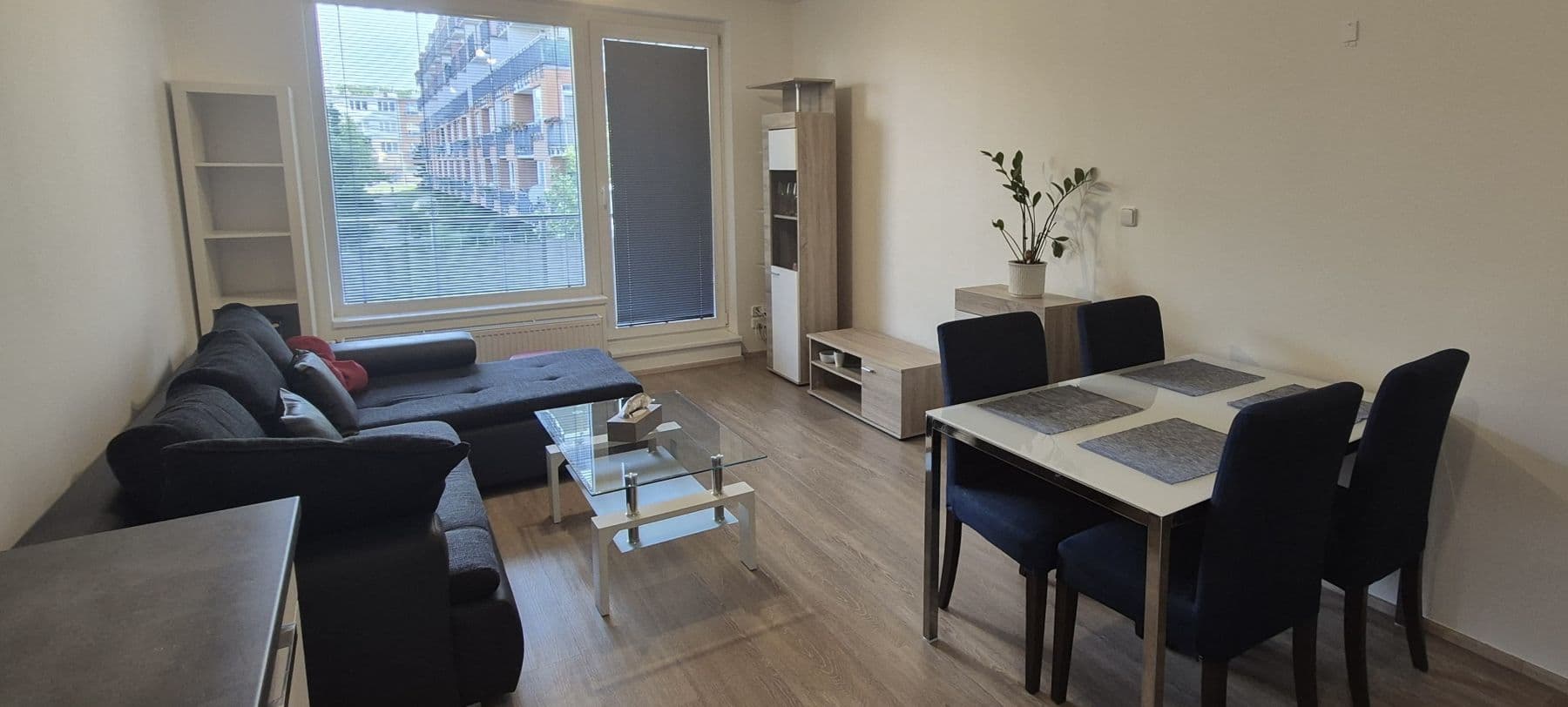 Prenájom bytu 52 m², Pod Harfou, Praha, Praha Prenájom bytu 52 m², Pod Harfou, Praha, Praha