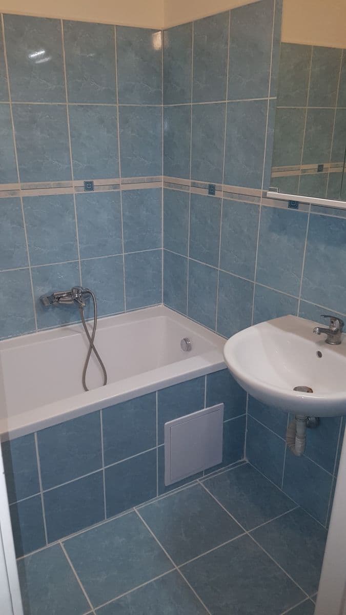 Prenájom bytu 2-izbový 75 m², Nučická, Praha, Praha Prenájom bytu 2-izbový 75 m², Nučická, Praha, Praha