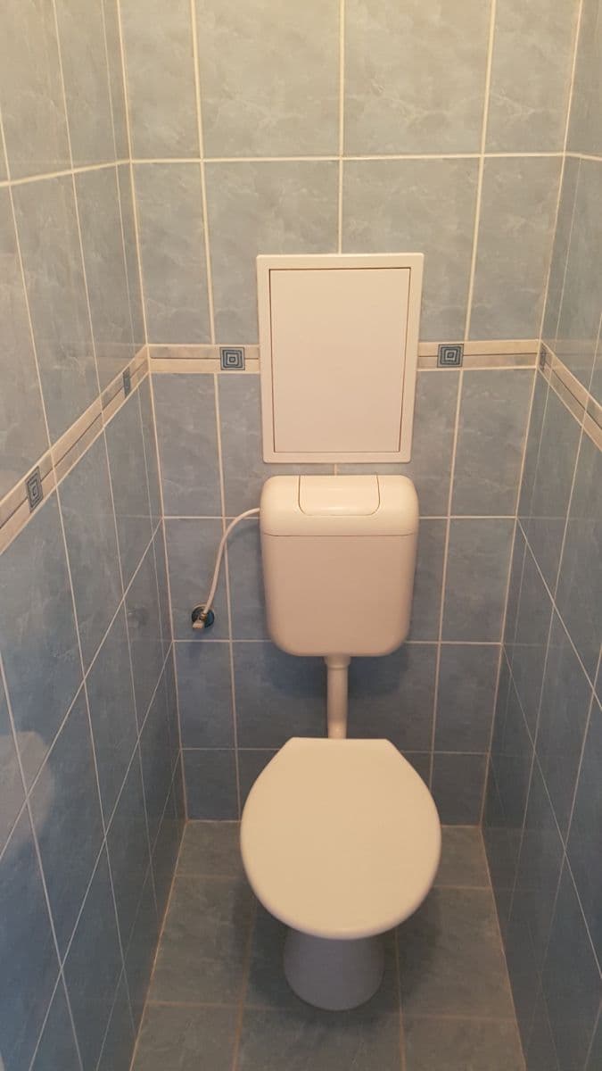 Prenájom bytu 2-izbový 75 m², Nučická, Praha, Praha Prenájom bytu 2-izbový 75 m², Nučická, Praha, Praha