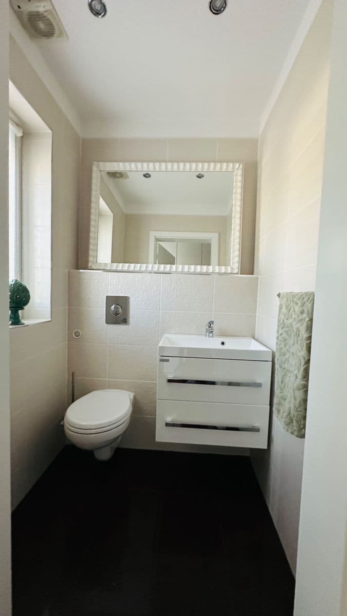 Predaj domu 220 m², pozemek 594 m², Křemenáčová, Praha, Praha Predaj domu 220 m², pozemek 594 m², Křemenáčová, Praha, Praha