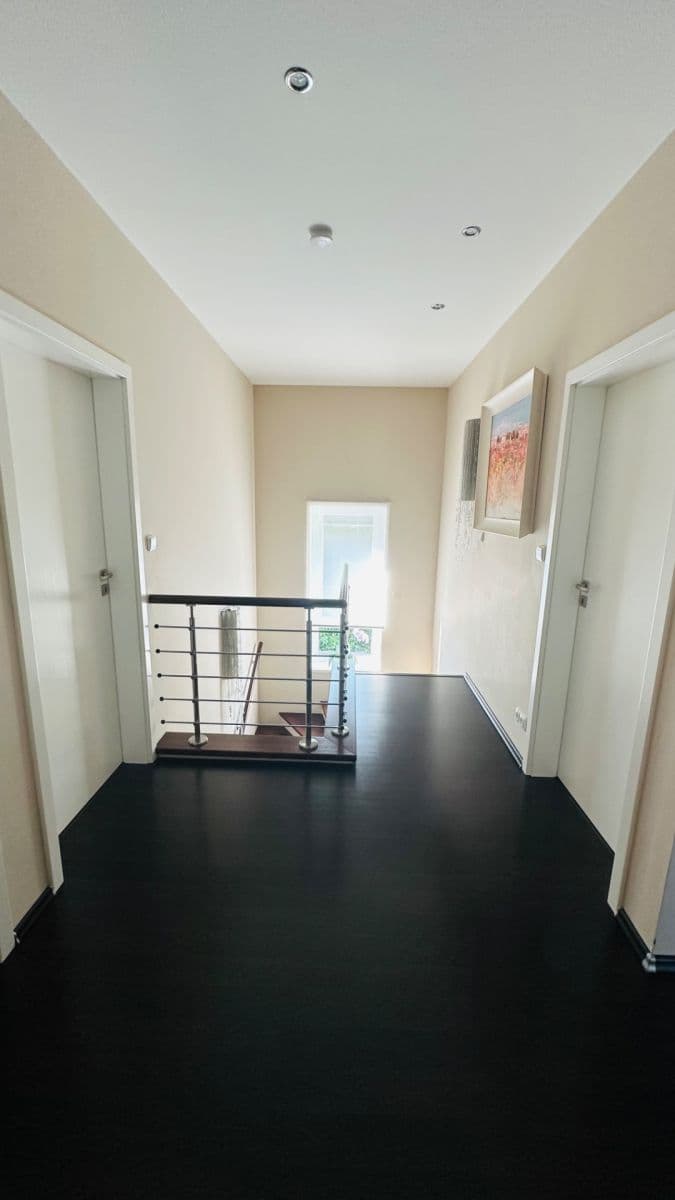 Predaj domu 220 m², pozemek 594 m², Křemenáčová, Praha, Praha Predaj domu 220 m², pozemek 594 m², Křemenáčová, Praha, Praha