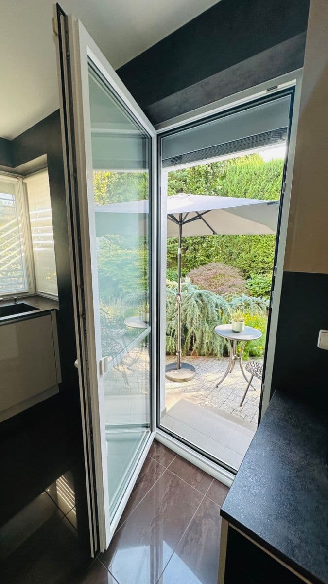 Predaj domu 220 m², pozemek 594 m², Křemenáčová, Praha, Praha Predaj domu 220 m², pozemek 594 m², Křemenáčová, Praha, Praha