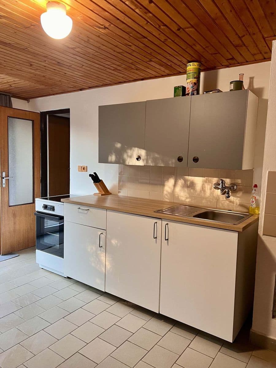 Prenájom rekreačného objektu, Rabyně, Středočeský kraj Prenájom rekreačného objektu, Rabyně, Středočeský kraj