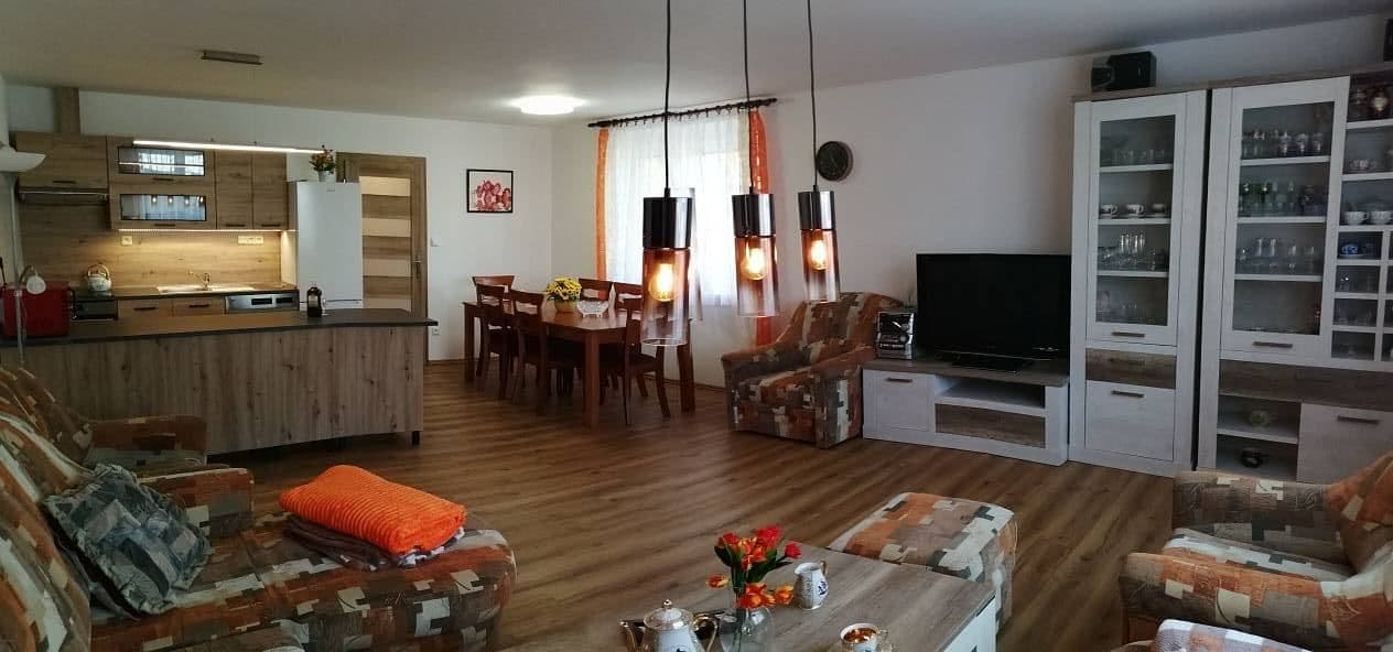 Prenájom rekreačného objektu, Běrunice, Středočeský kraj Prenájom rekreačného objektu, Běrunice, Středočeský kraj