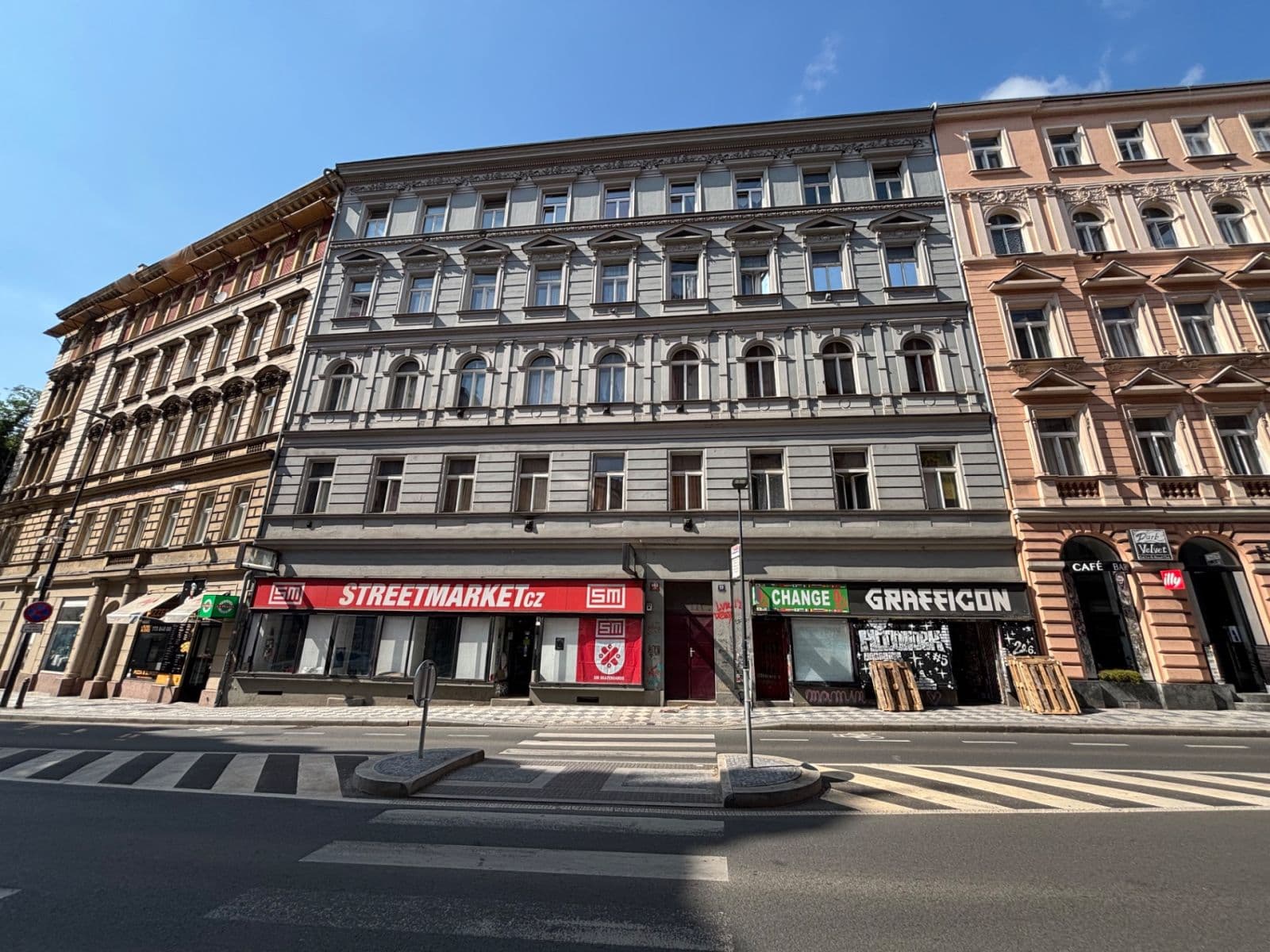 Prenájom bytu 3-izbový 93 m², Husitská, Praha, Praha Prenájom bytu 3-izbový 93 m², Husitská, Praha, Praha