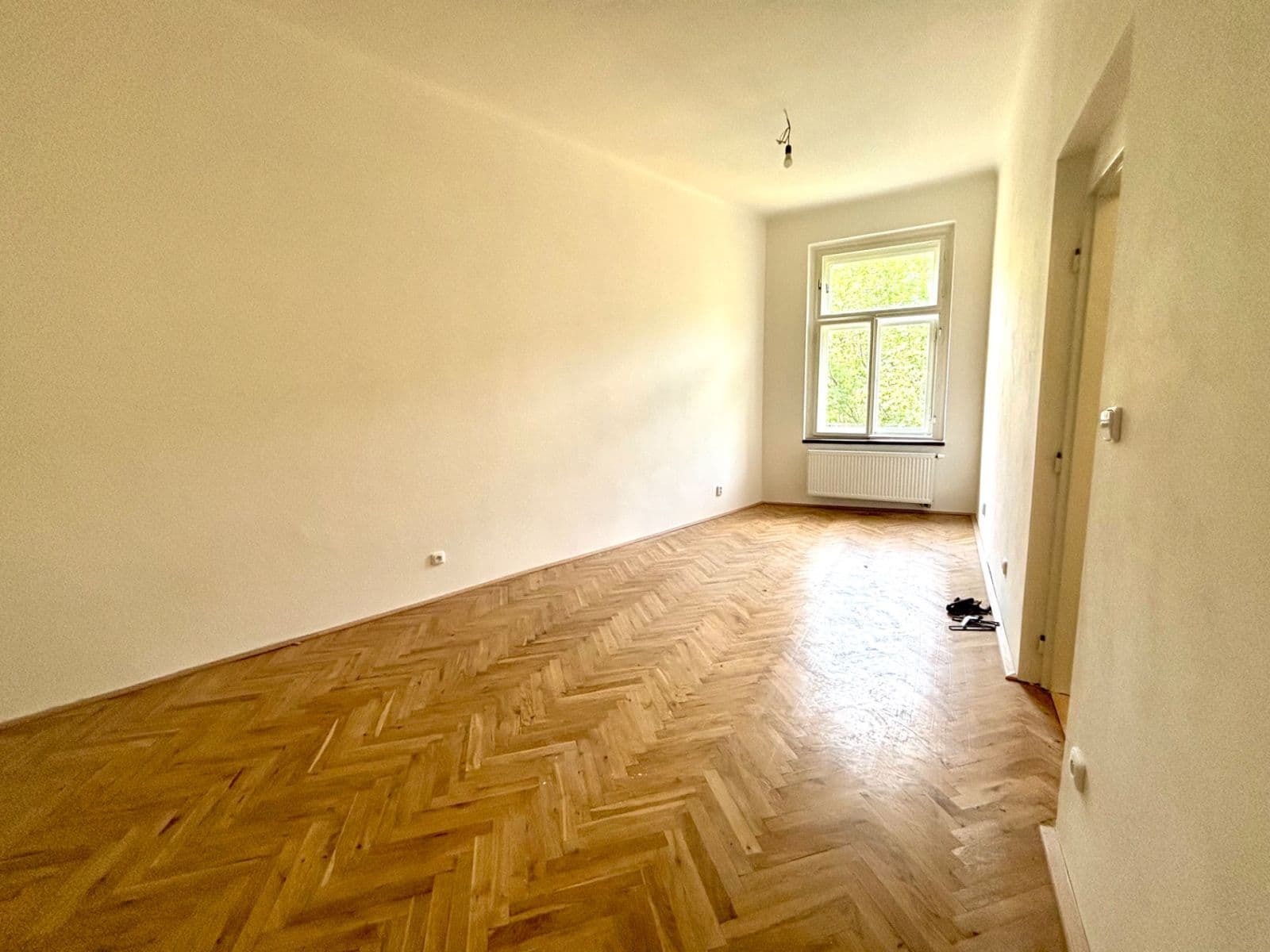 Prenájom bytu 3-izbový 93 m², Husitská, Praha, Praha Prenájom bytu 3-izbový 93 m², Husitská, Praha, Praha