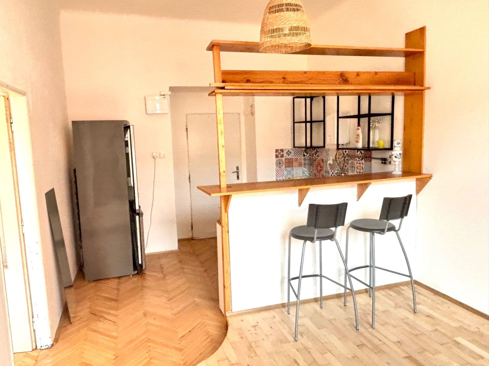 Prenájom bytu 3-izbový 93 m², Husitská, Praha, Praha Prenájom bytu 3-izbový 93 m², Husitská, Praha, Praha