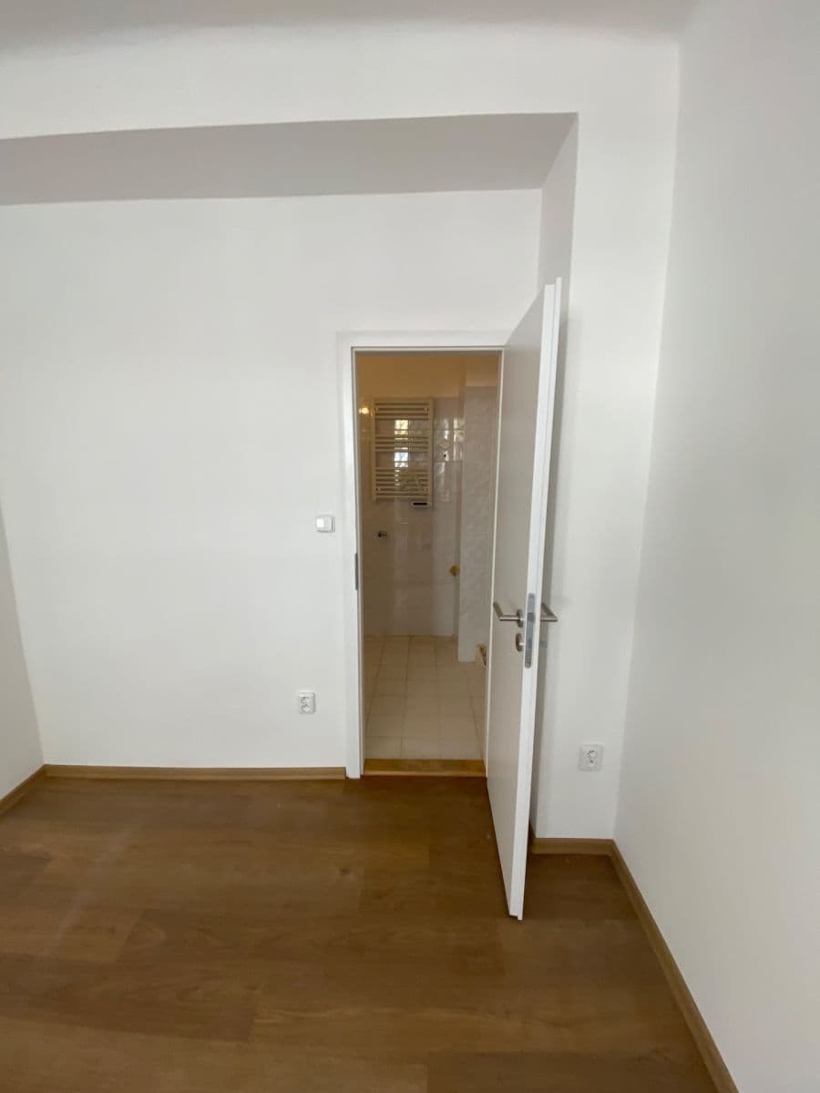 Prenájom bytu 2-izbový 46 m², Musílkova, Praha, Praha Prenájom bytu 2-izbový 46 m², Musílkova, Praha, Praha